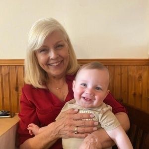 Meet your Posher, Christine